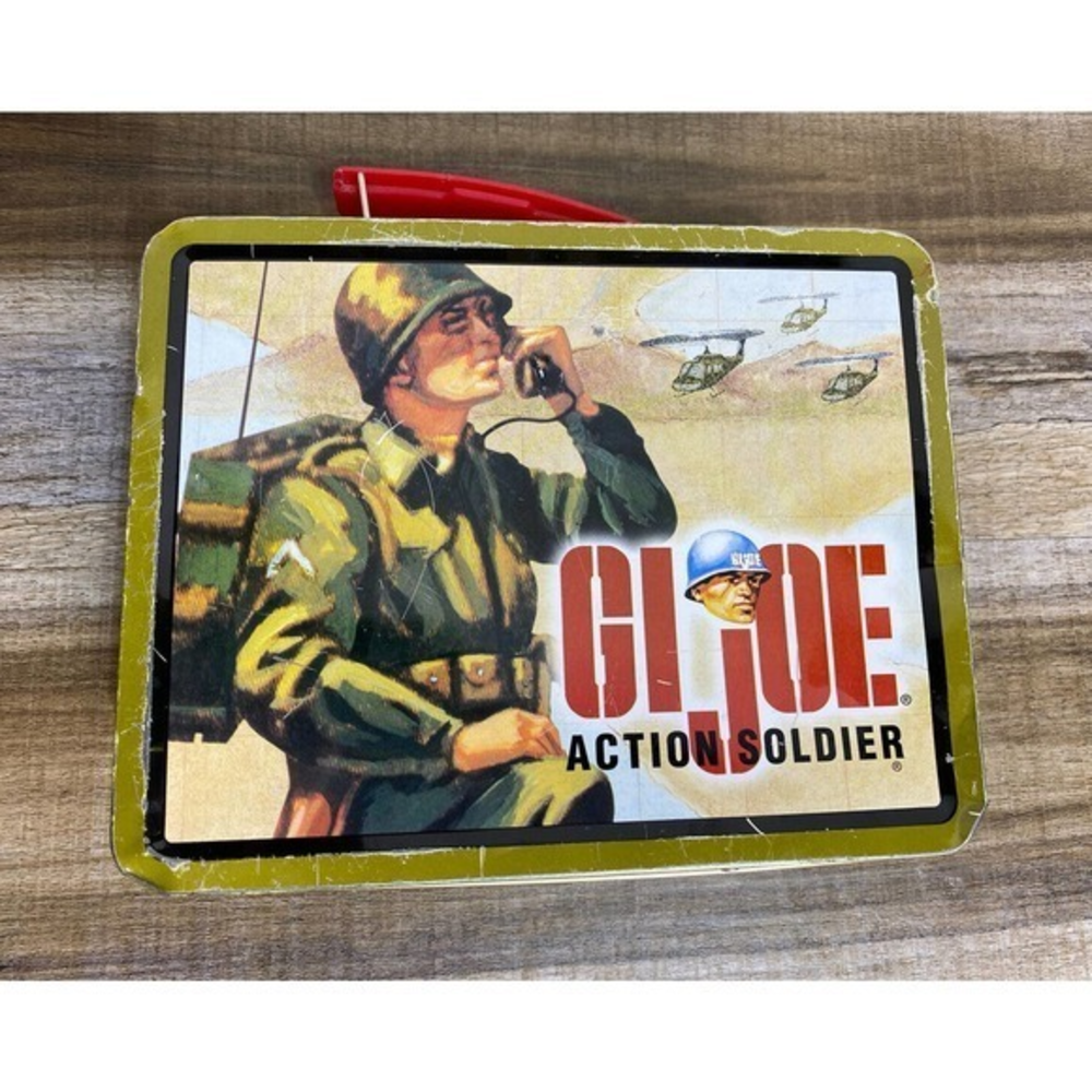 Vintage 1997 GI JOE Action Soldier TIN LUNCH BOX Collectible Item